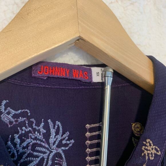 Johnny Was Mabel Blouse Boho Chic Embroidered XS Luxury Purple Cottage - Picture 3 of 6